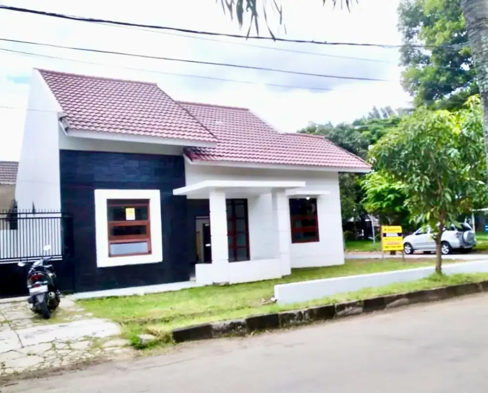 JUAL RUMAH HARGA DIBAWAH PASAR DI KOMPLEK ADIPURA BANDUNG
