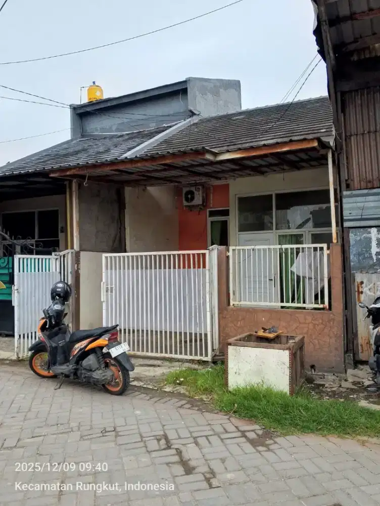 Disewakan bulanan Rumah