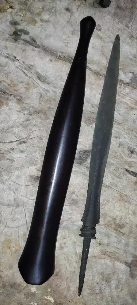 Keris Tombak Sepuh