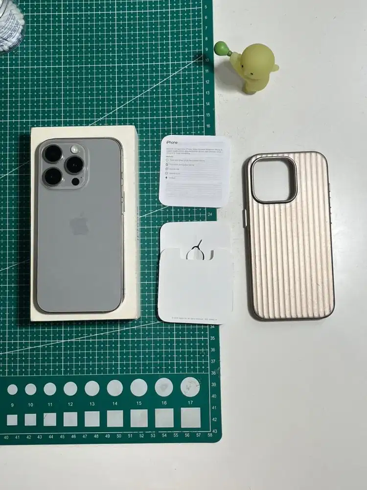 Iphone 15 pro, 128 GB