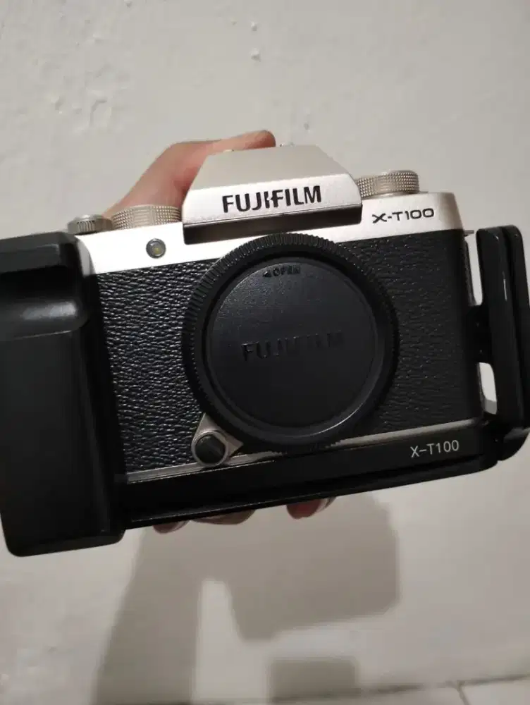 FUJIFILM XT100 MULUS
