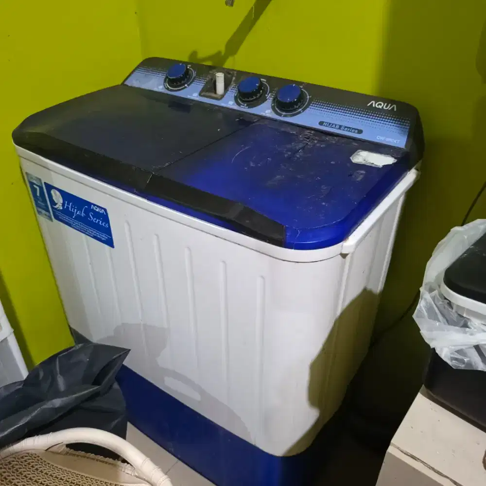 Mesin cuci aqua