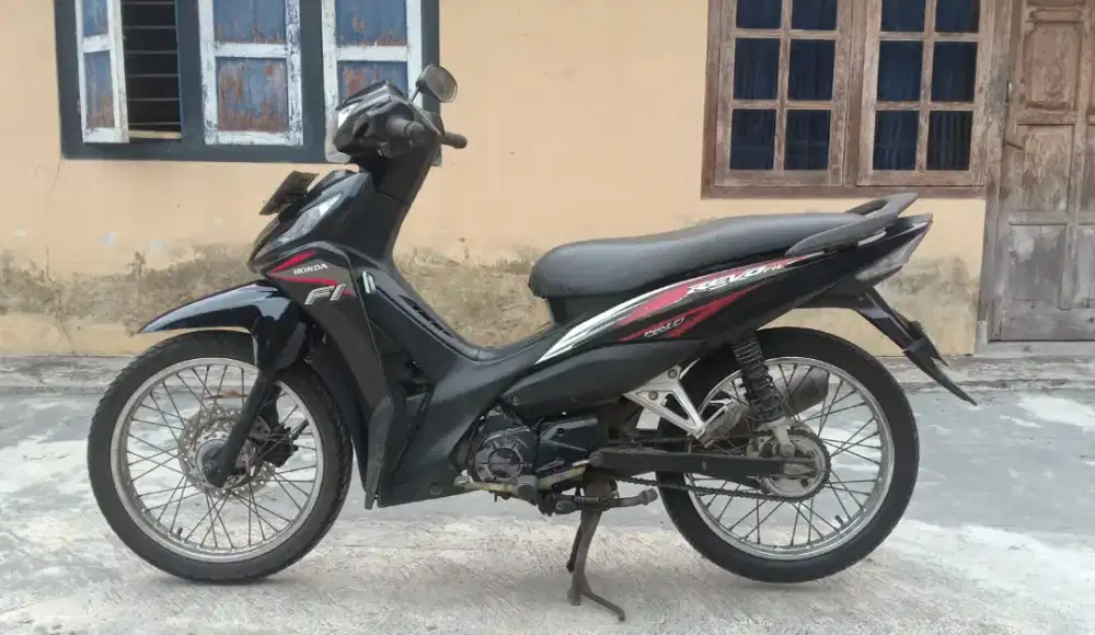 Honda Revo THN 2015 plat AB Kulon Progo