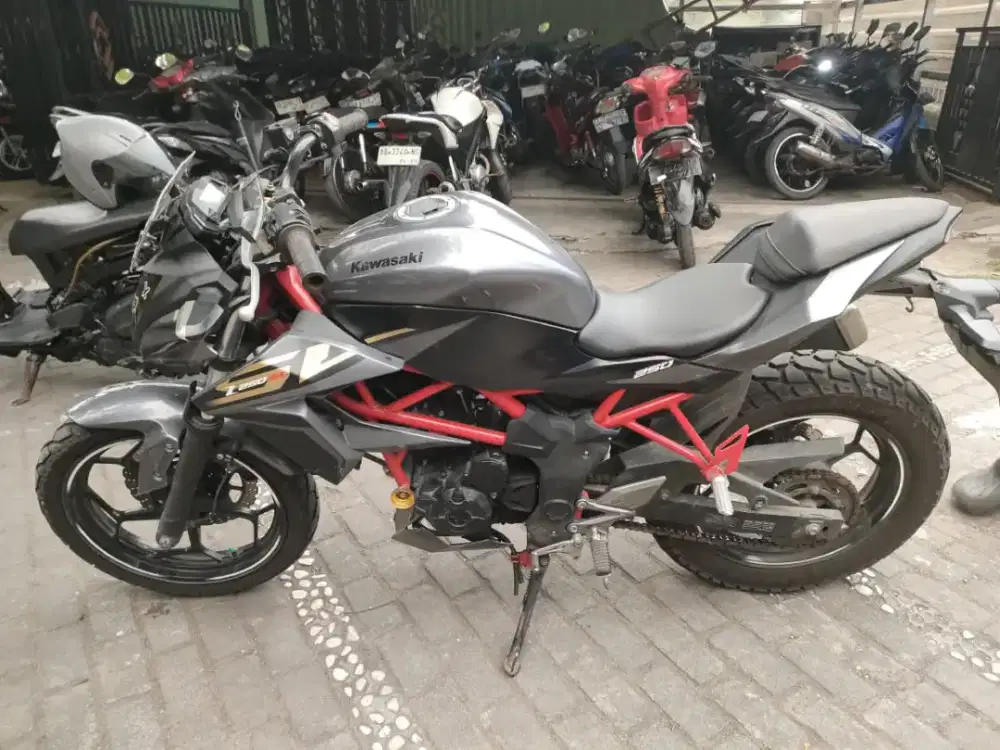 Kawasaki ninja 250 CC THN 2015 plat AB Bantul