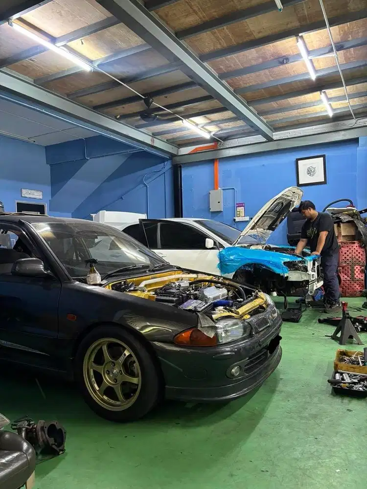 DIBUTUHKAN TUKANG CAT MOBIL