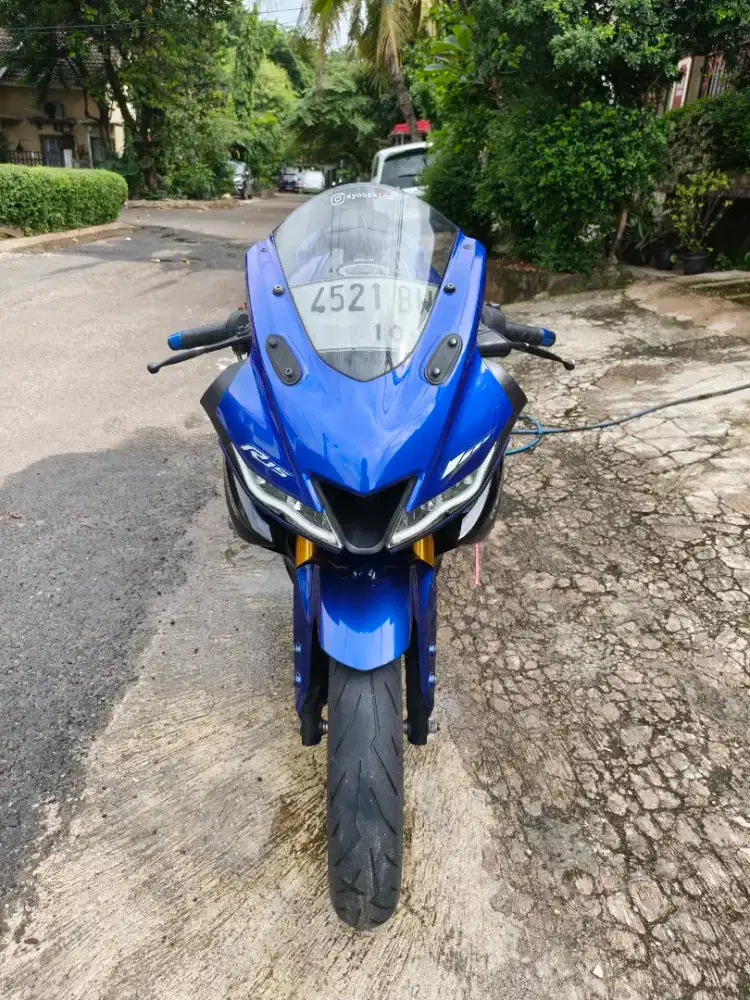 R15 V3 2019 VVA