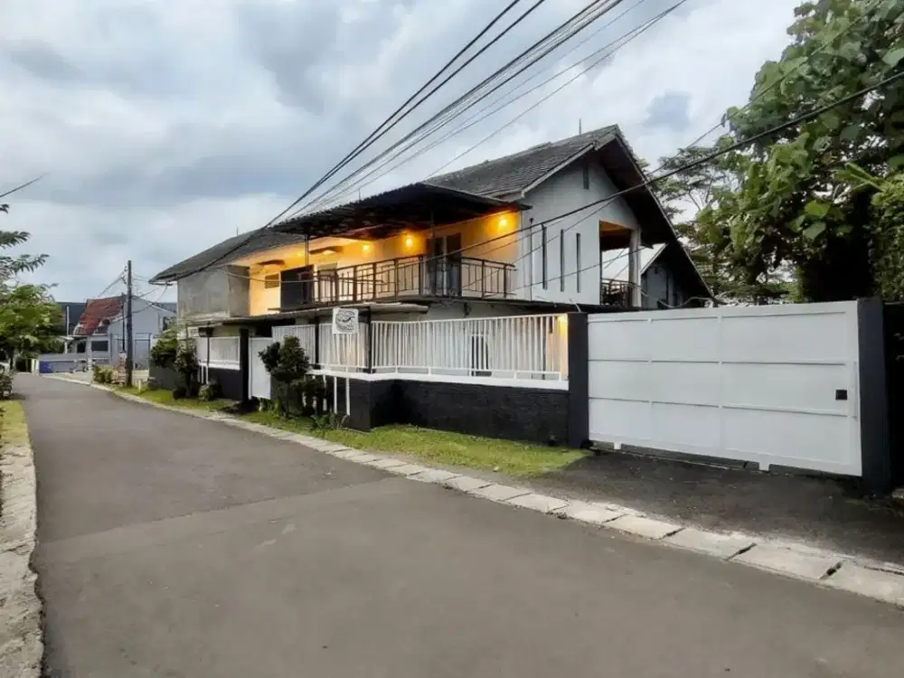 dijual cepat rumah kantor di cijantung jakarta timur