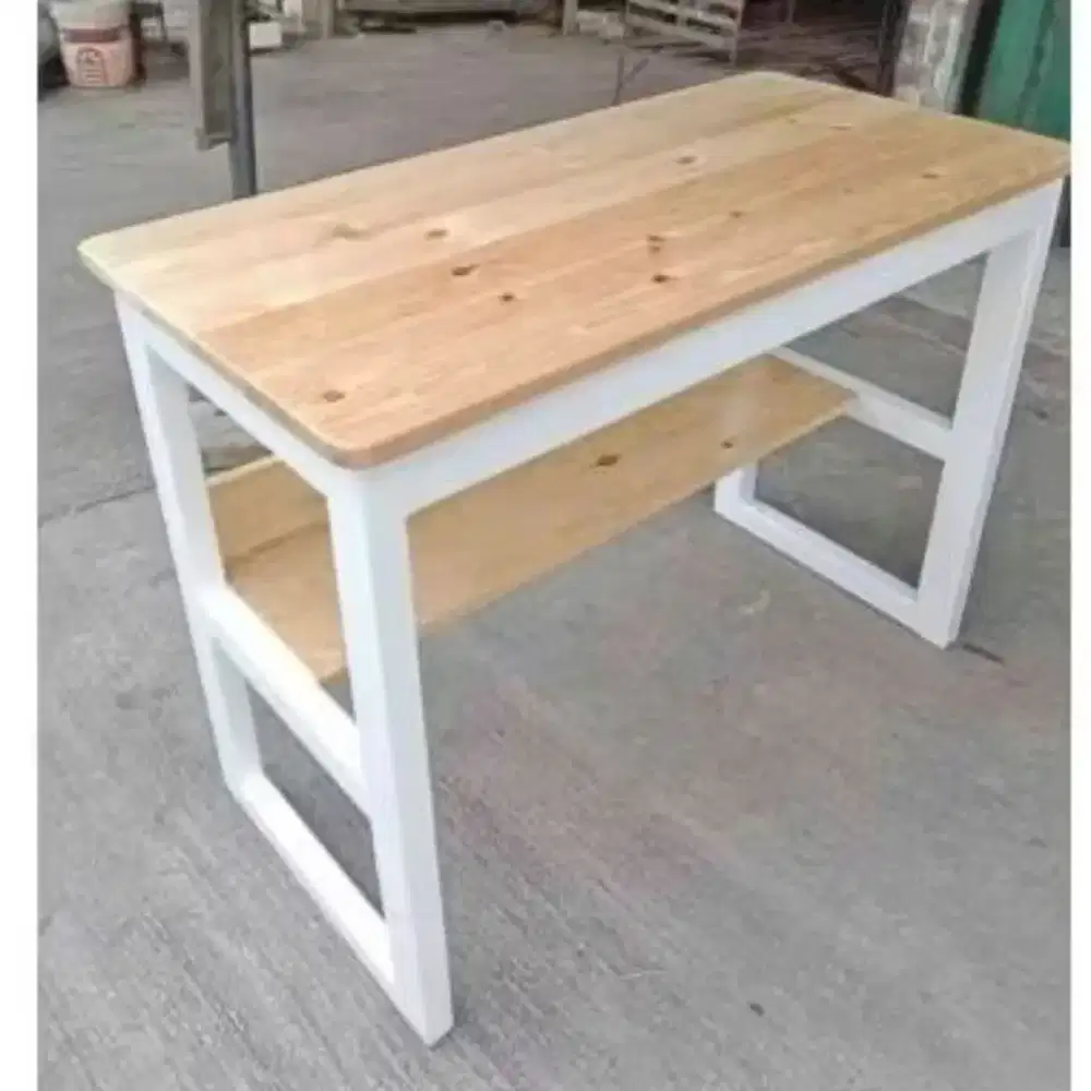 Meja serbaguna minimalis