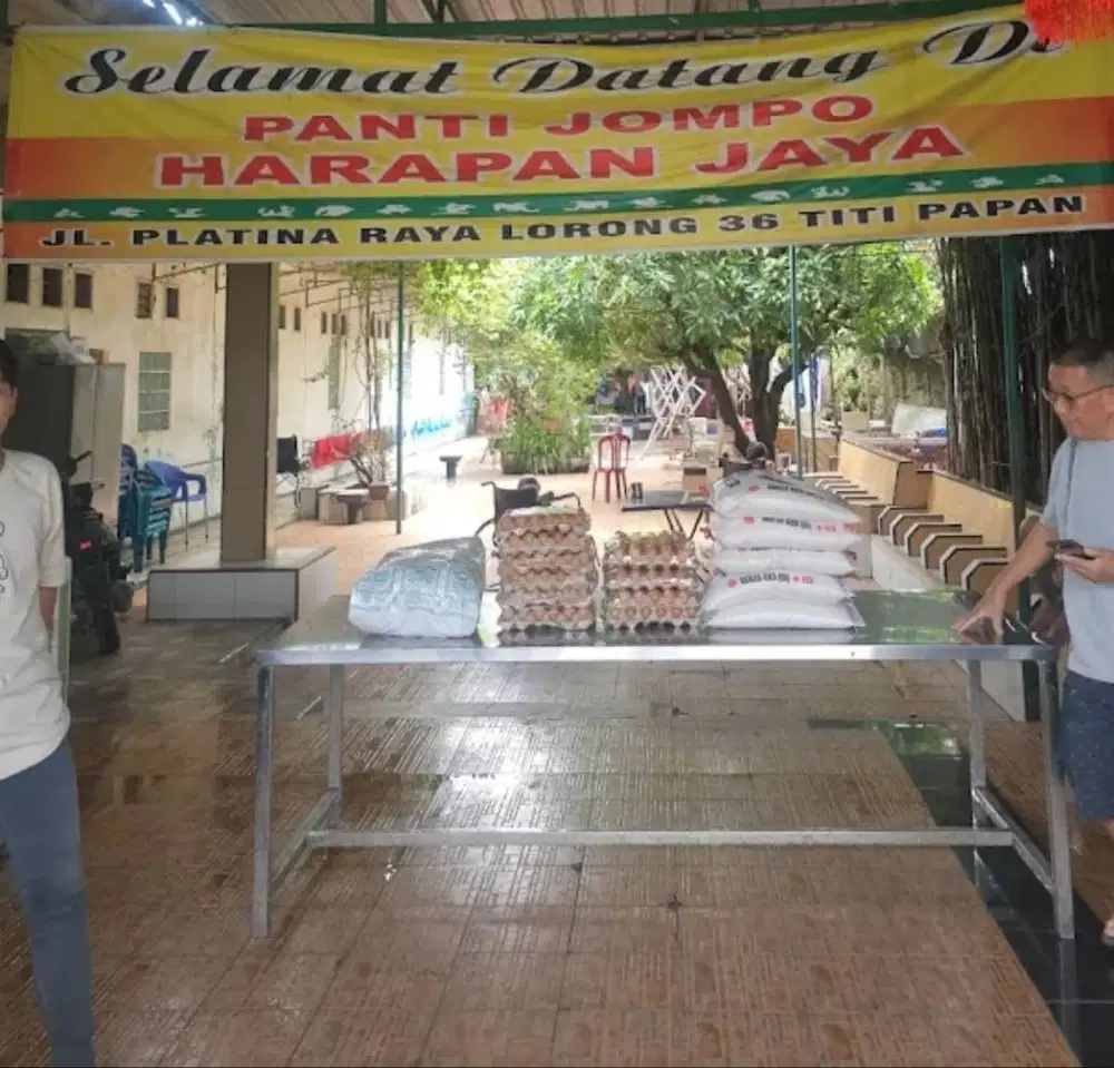 LOKER PENJAGA LANSIA PANTI JOMPO FULL NGINAP