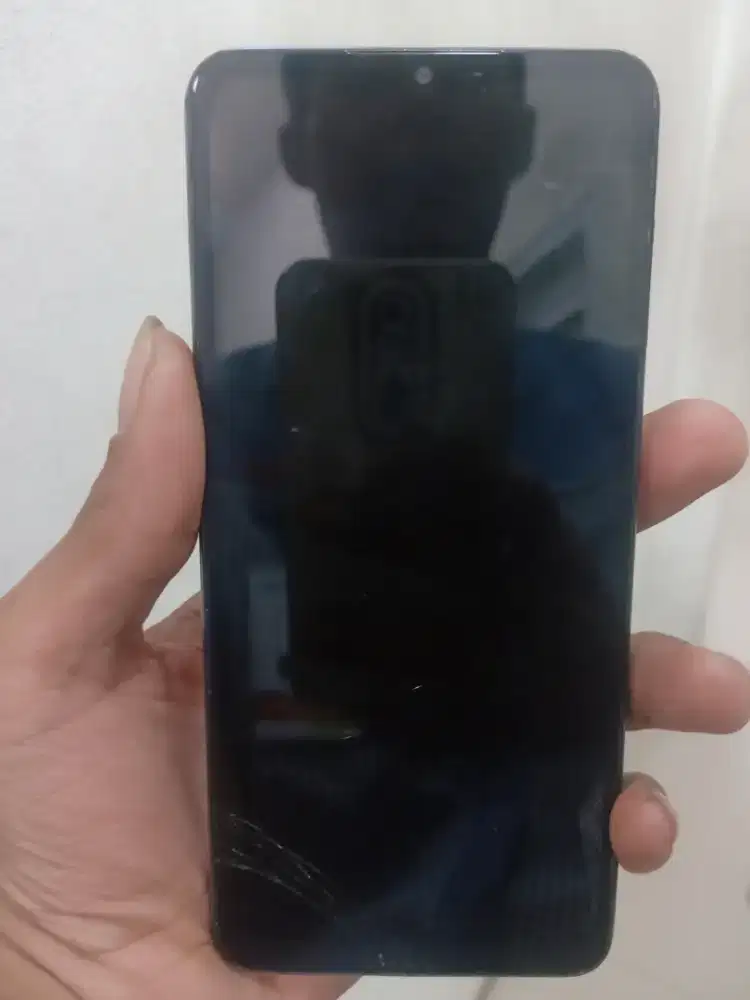 Samsung m12 mati total