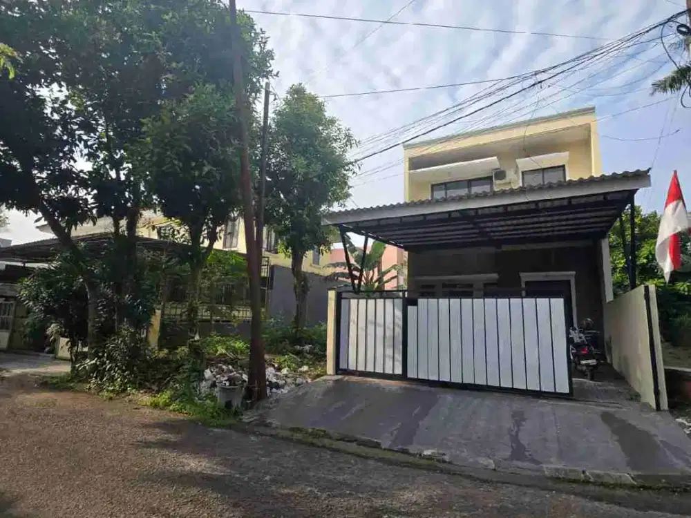 RUMAH SIAP HUNI DUA LANTAI DI CITRA RAYA CIKUPA TANGERANG