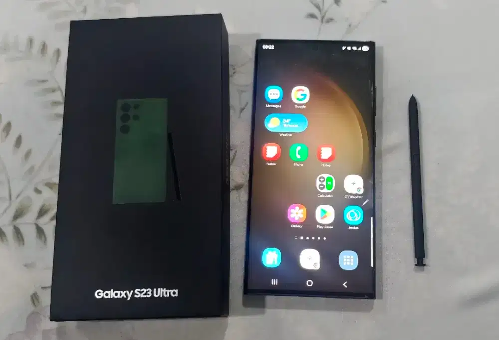 Samsung S23 Ultra 12/256 Retak Tipis – 10JT Nego