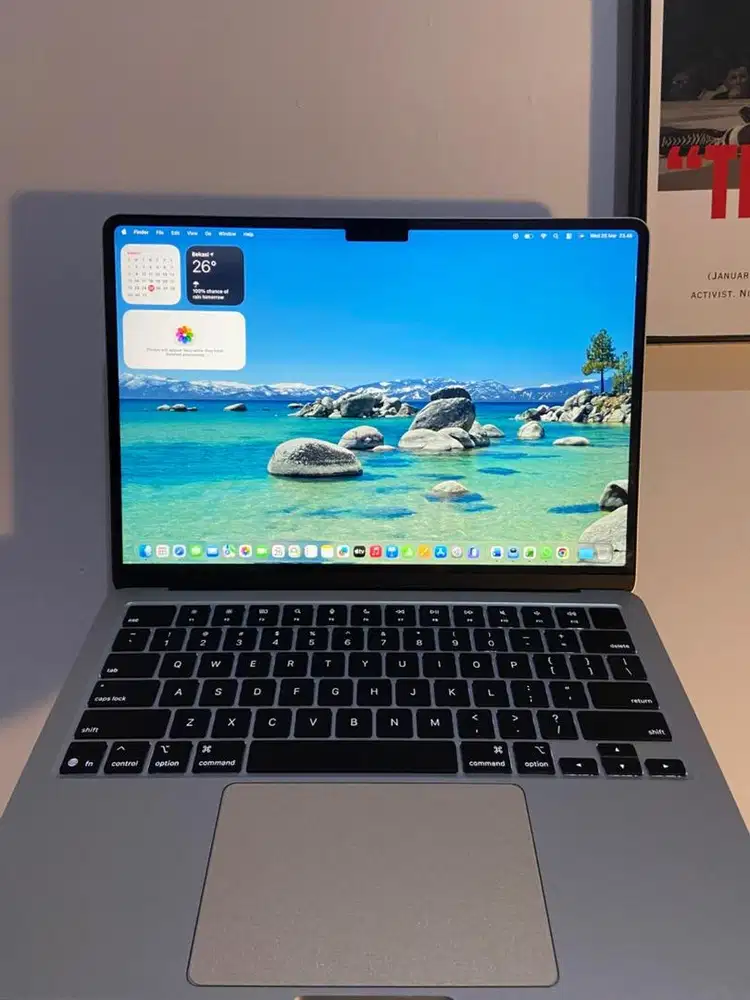 MacBook Air M4 16GB/256GB Sky Blue – Fullset iBox, Garansi On