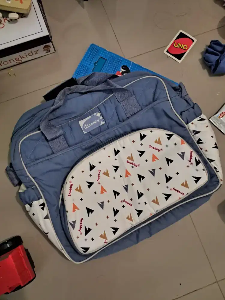 Tas perlengkapan bayi snobby