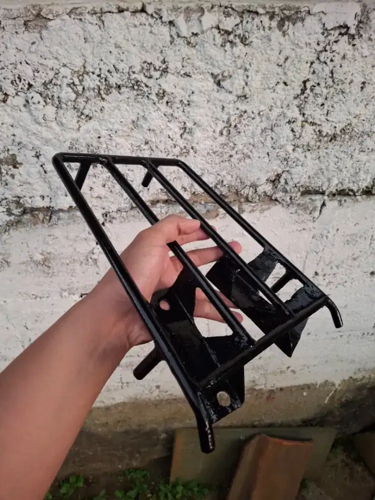 Bracket Breket Besi Box Motor Honda Spacy Dio Ala Kijima