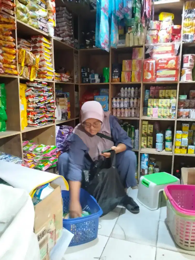 Karyawan Toko & Delivery