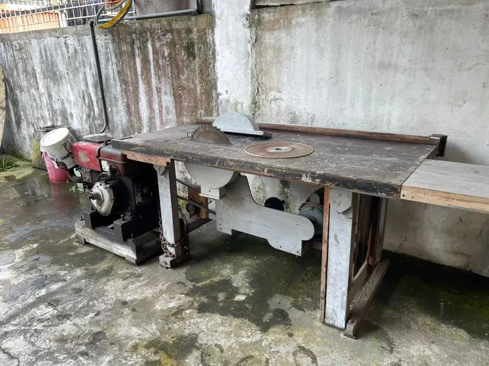 Jual cepat (Mesin pemotong kayu)