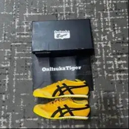 Onitsuka Tiger Yellow (ORIGINAL)