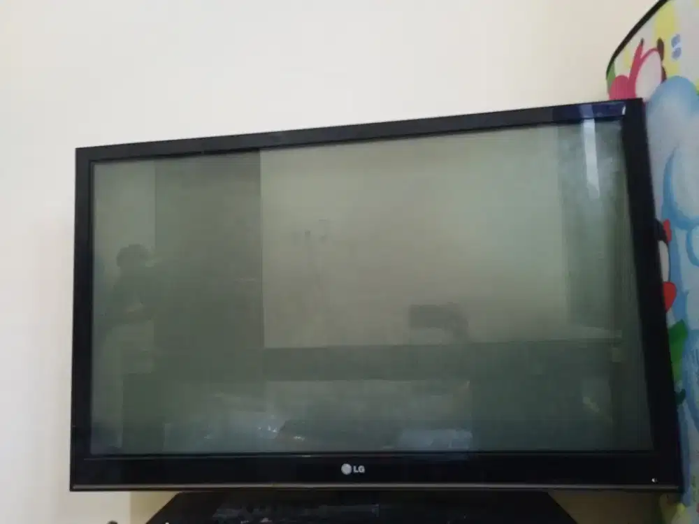 DIJUAL TV PLASMA LG 42PT350R