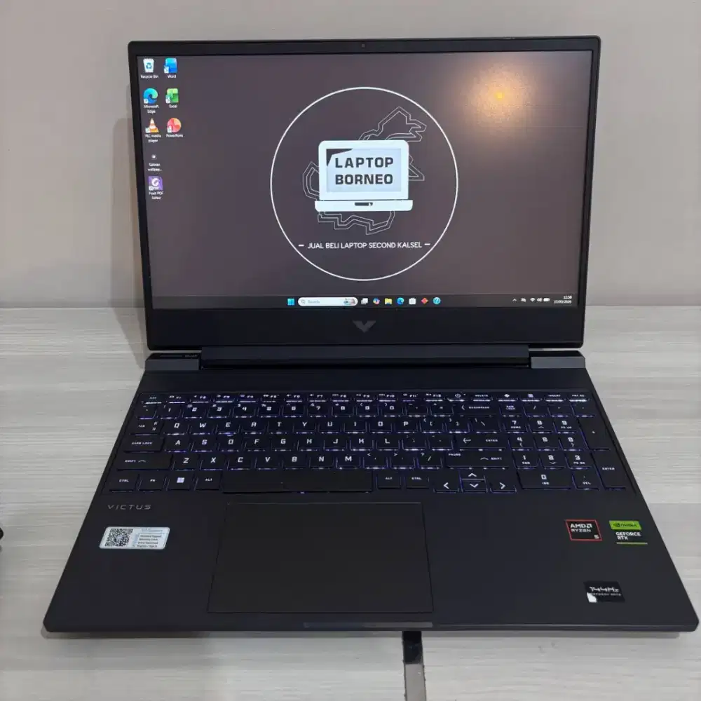 LAPTOP GAMING HP VICTUS R5 8645HS 8/512GB VGA RTX 3050 6GB LIKE NEW