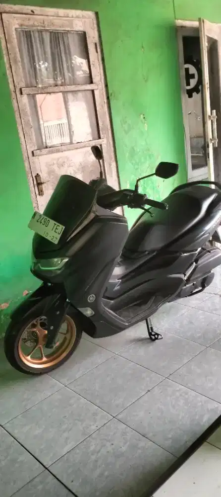 N Max 2022 ABS Istimewa