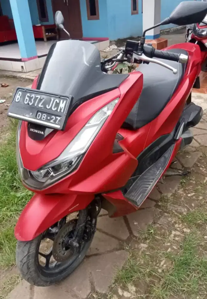 Honda pcx tahun 2022