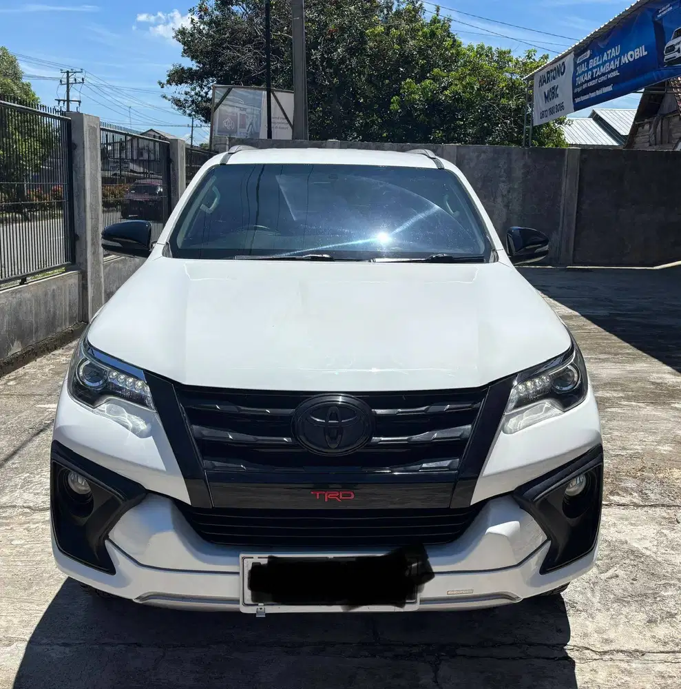 VRZ 2.4 AT 2016 PUTIH