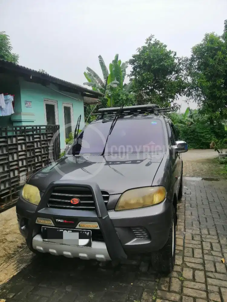 Daihatsu Taruna cx 2001