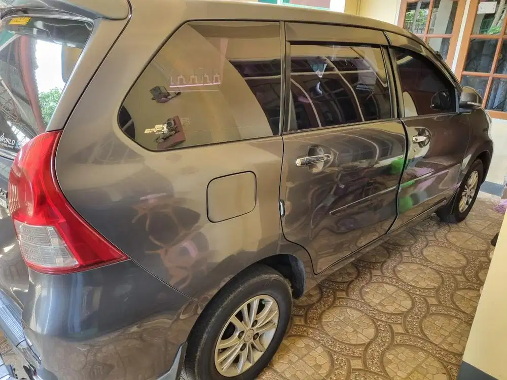 Jual Daihatsu Xenia R Family