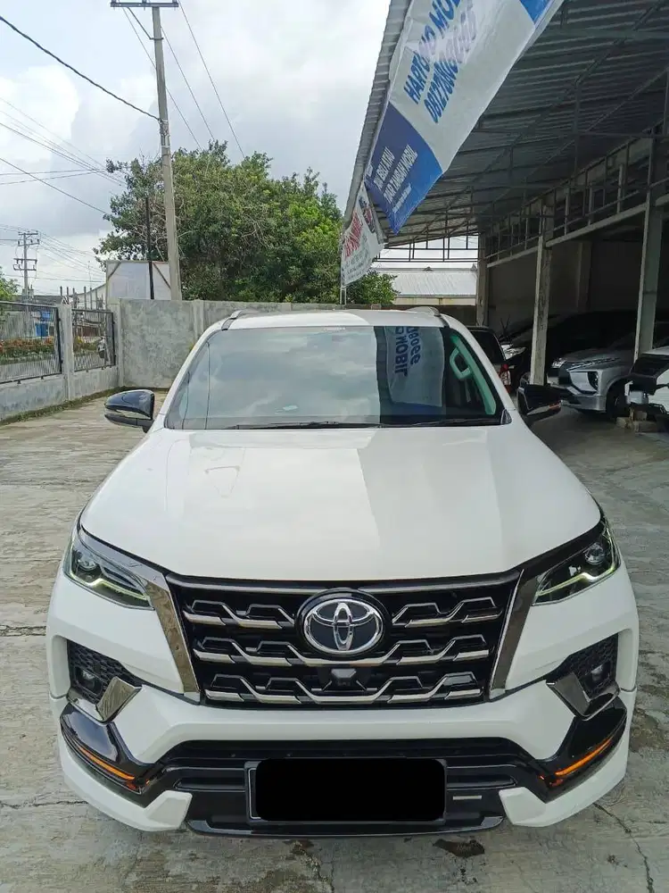 VRZ GR 2.4 AT 2021 PUTIH