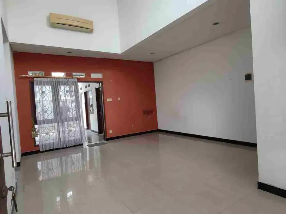 Disewakan Rumah mungil, cantik siap huni Puri Surya Jaya