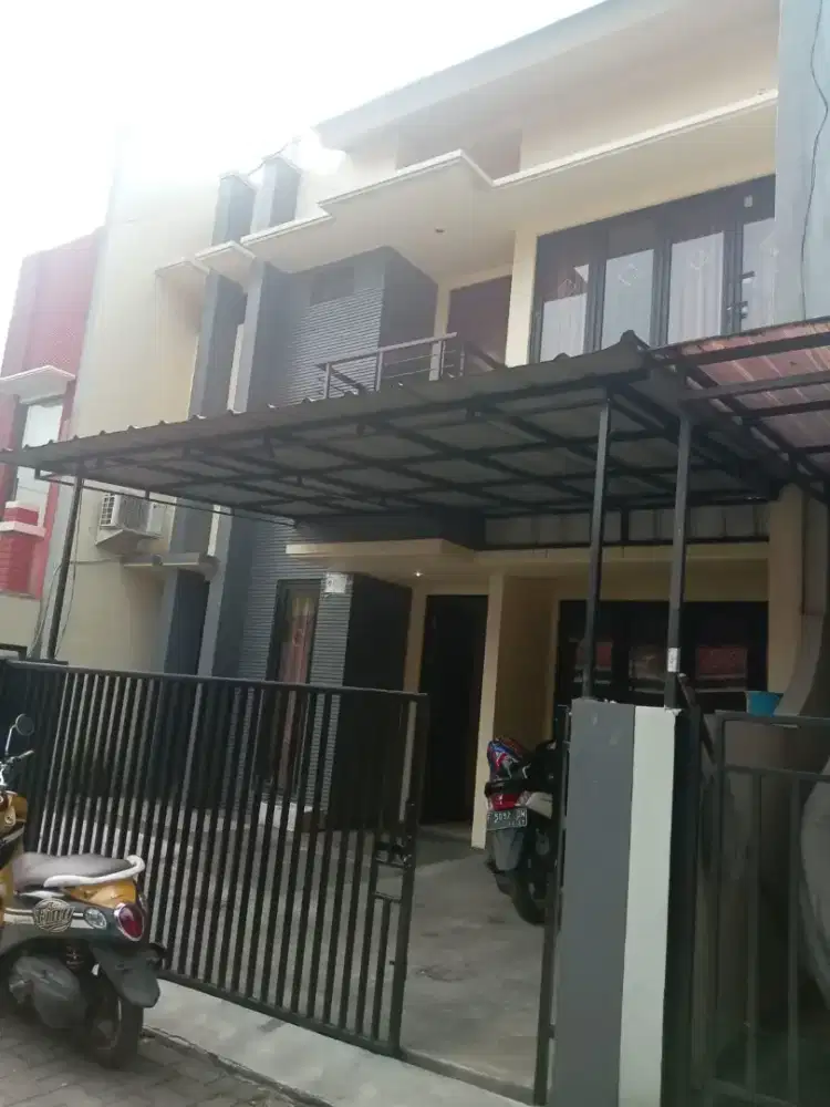 Di jual rumah minimalis 2 lantai, bebas banjir,Aman dan tenang