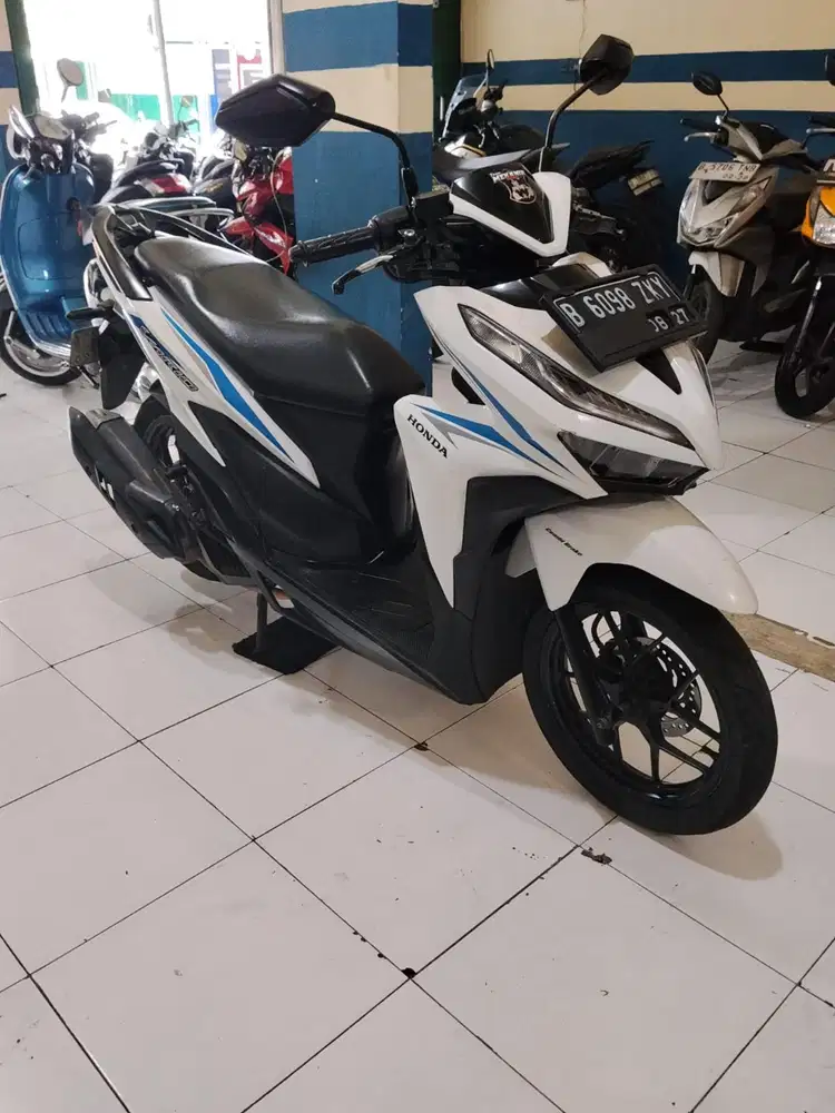 #dijual cepat honda vario led new 125 pajak hidup