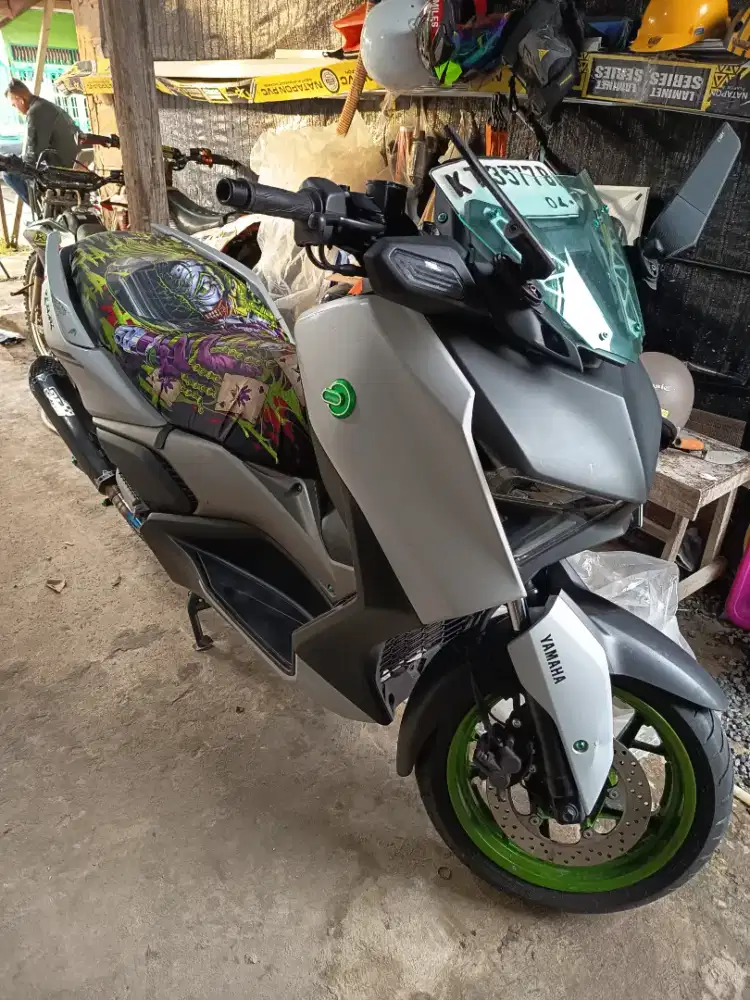 XMAX 2023 jual cepat