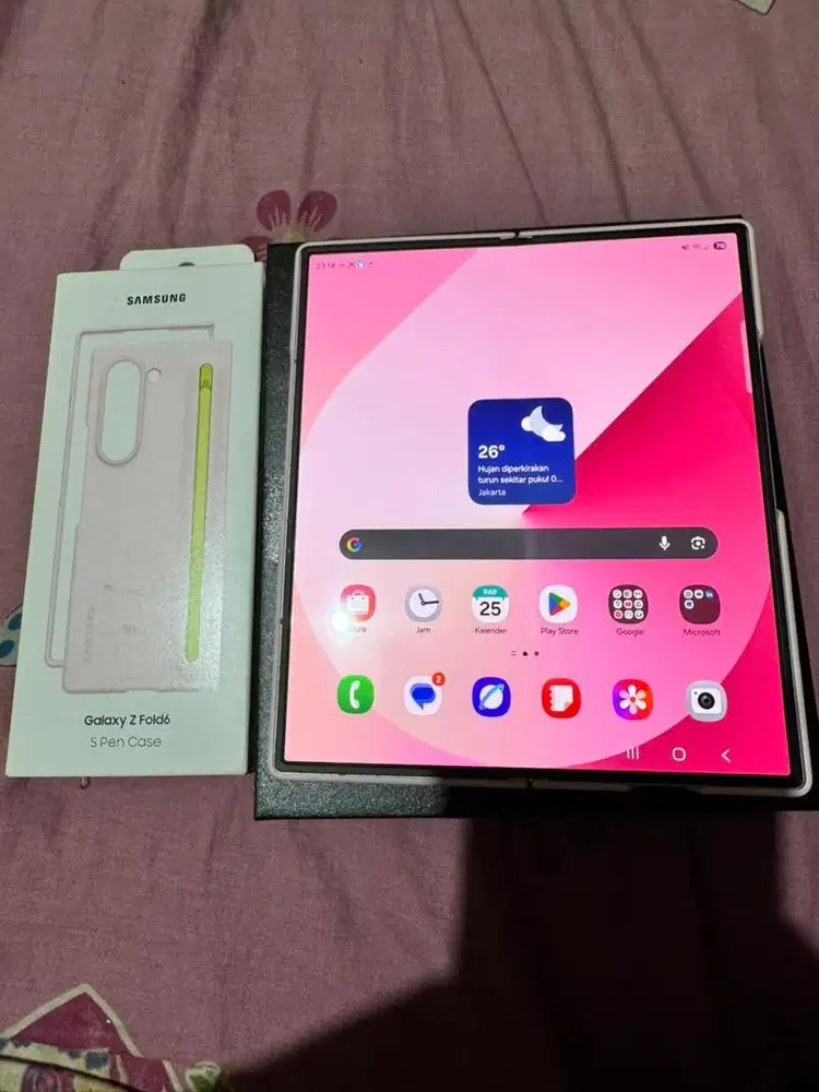 Samsung Galaxy Z Fold 6