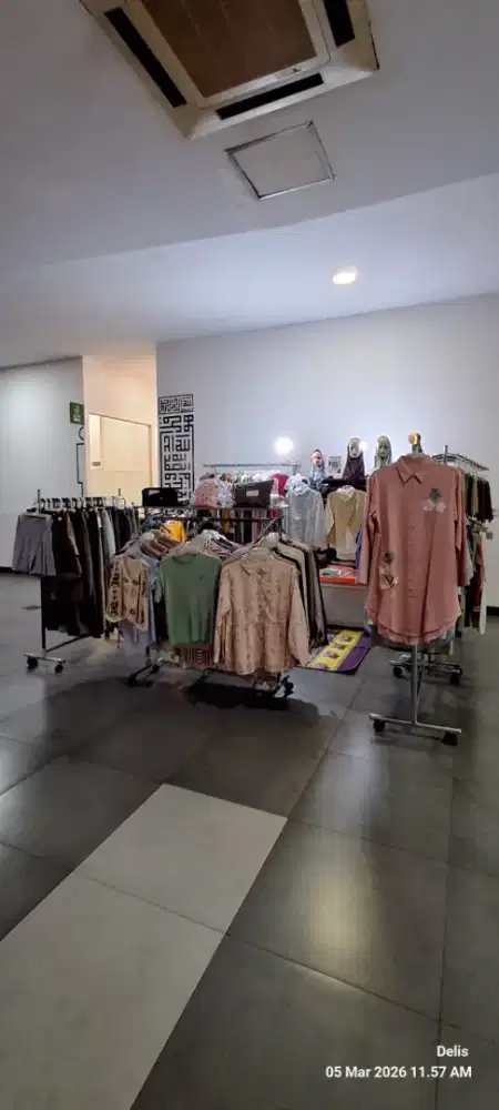 SPG Wanita Freelance