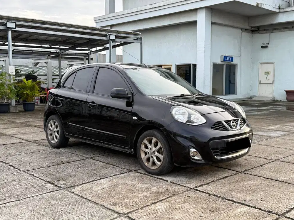 NISSAN MARCH 1.5 AT 2013