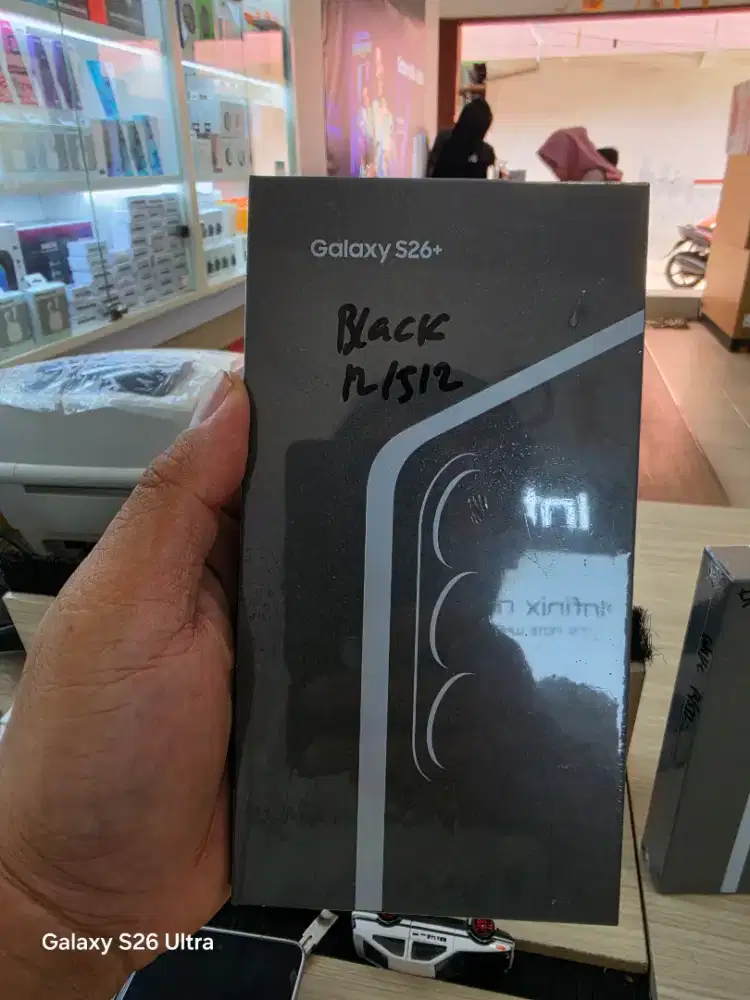 SAMSUNG GALAXY S26 PLUS 5G RAM 12/512GB GARANSI RESMI SAMSUNG