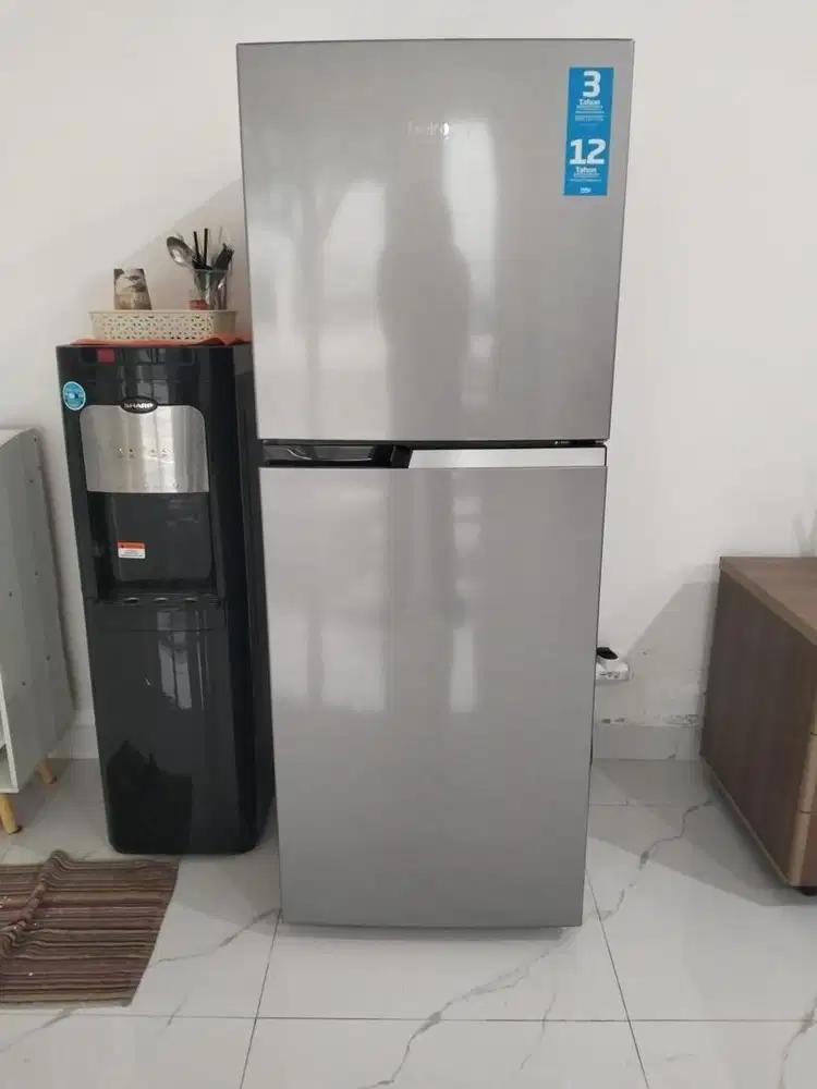 JUAL KULKAS DAN DISPENSER