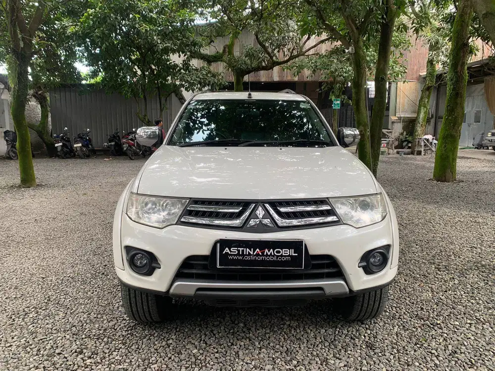 KM 68.000 MITSUBISHI PAJERO SPORT 2.5 EXCEED AT 2014