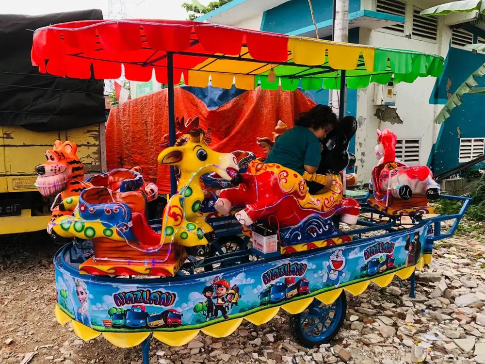 ODONG ODONG KERETA PANGGUNG ANIMAL