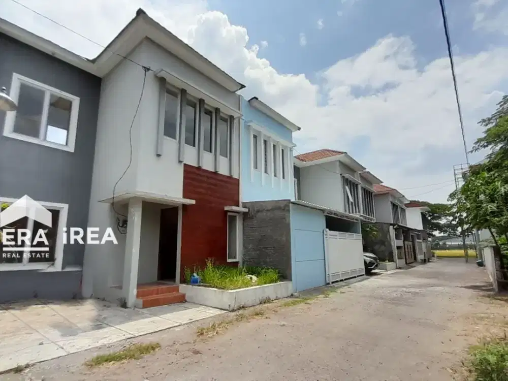 RUMAH 2 LANTAI DIJUAL DI SOLO SELATAN DEKAT SMP N 2 GROGOL