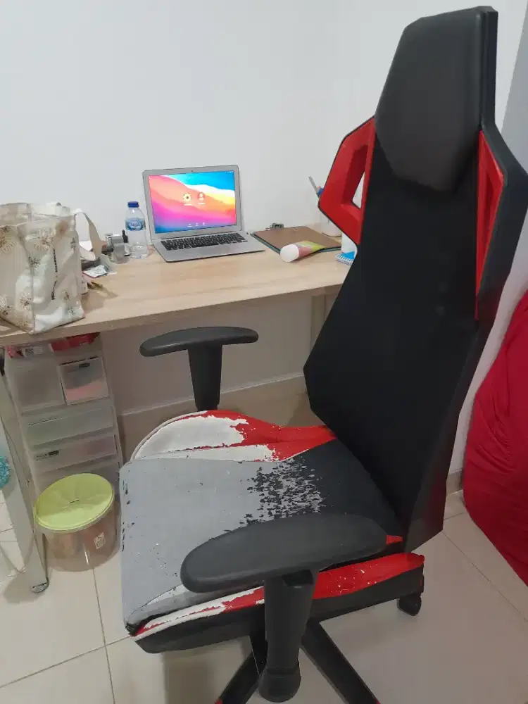 Kursi gaming informa