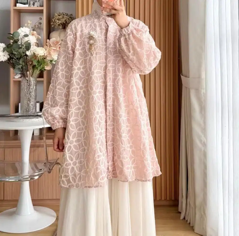 Atasan Tunik emboss flower