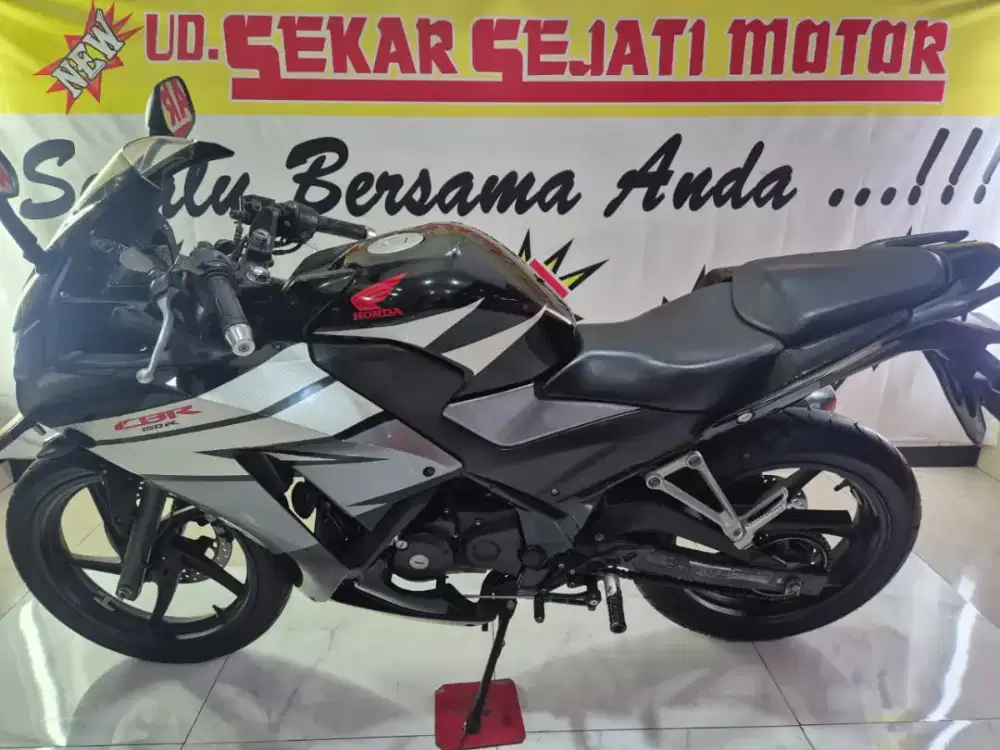 CBR 150R 2015 plat L
