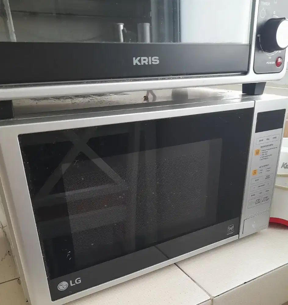 Microwave LG (mati)