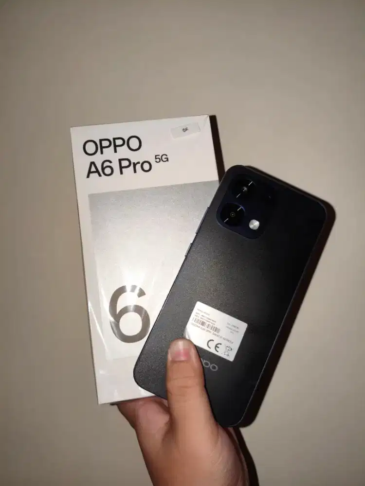 OPPO A6 PRO 5G 8/256 GB LIKE NEW