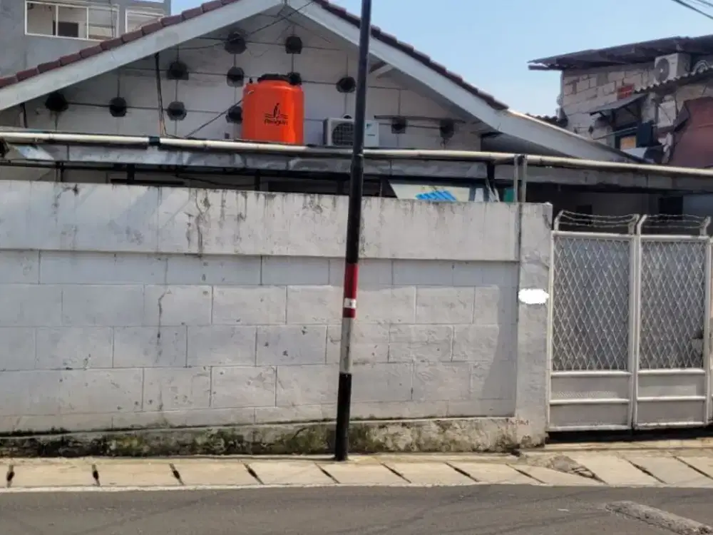 Rumah 1 Lantai Lokasi Strategis Dekat MRT di Kawasan Kebayoran Baru Jakarta Selatan