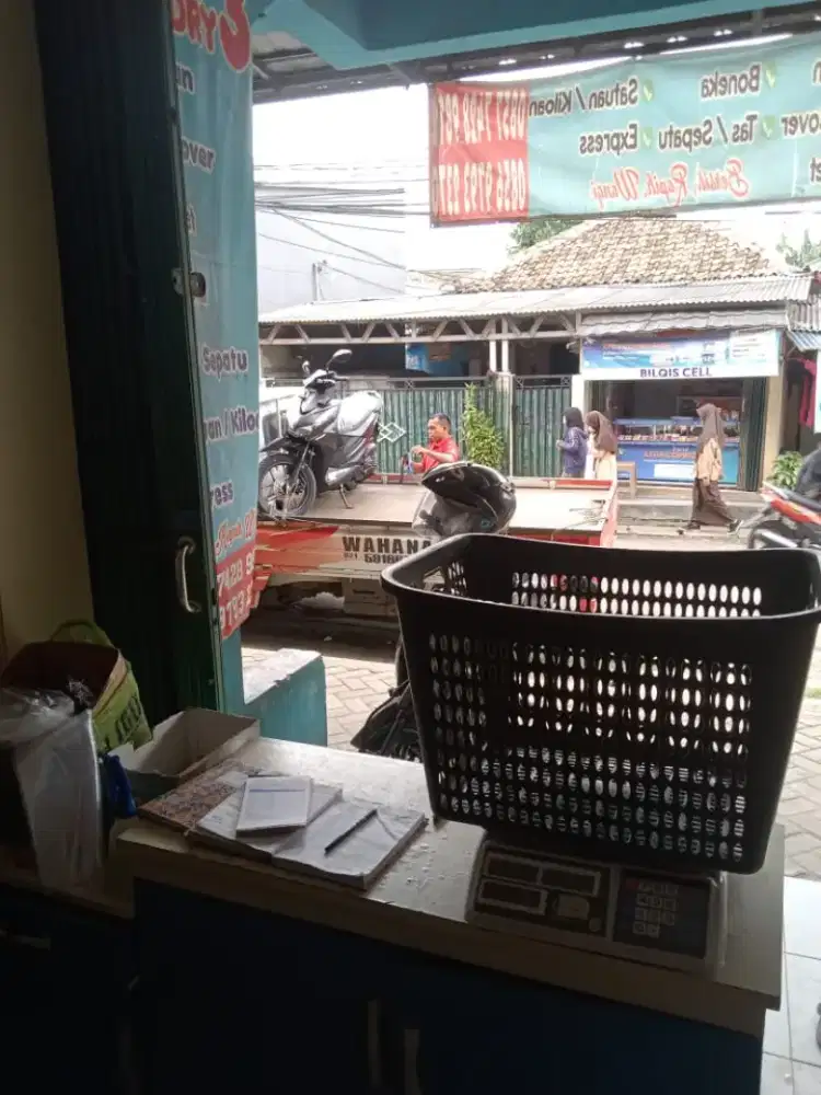 Dibutuhkan karyawan laundry