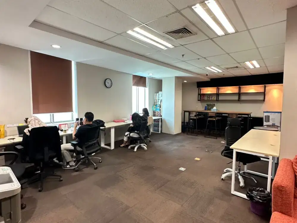 Sewa kantor Furnished Menara 165 TB.Simatupang